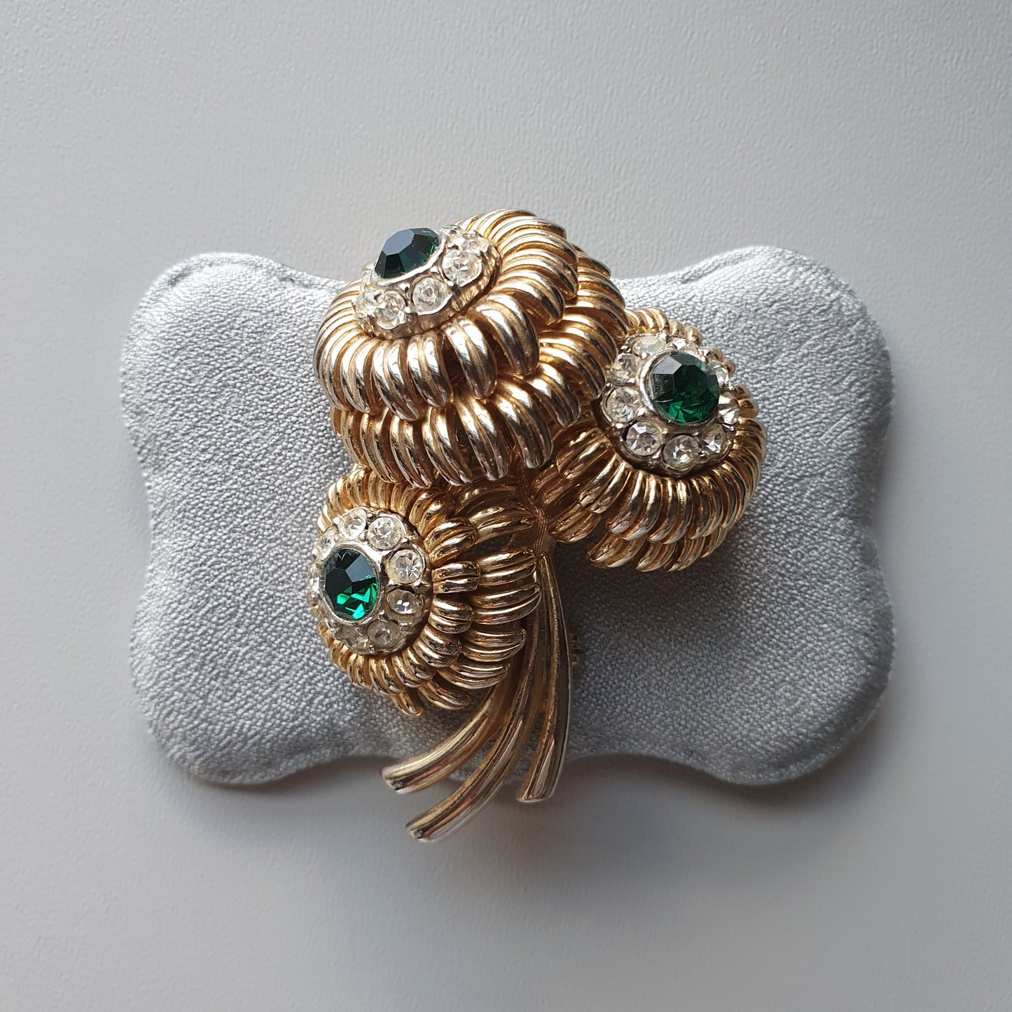 Brooch - Sphinx Green and Clear Crystal Flower Bouquet Brooch