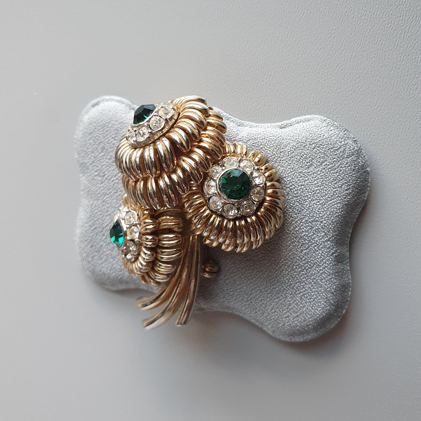 Brooch - Sphinx Green and Clear Crystal Flower Bouquet Brooch