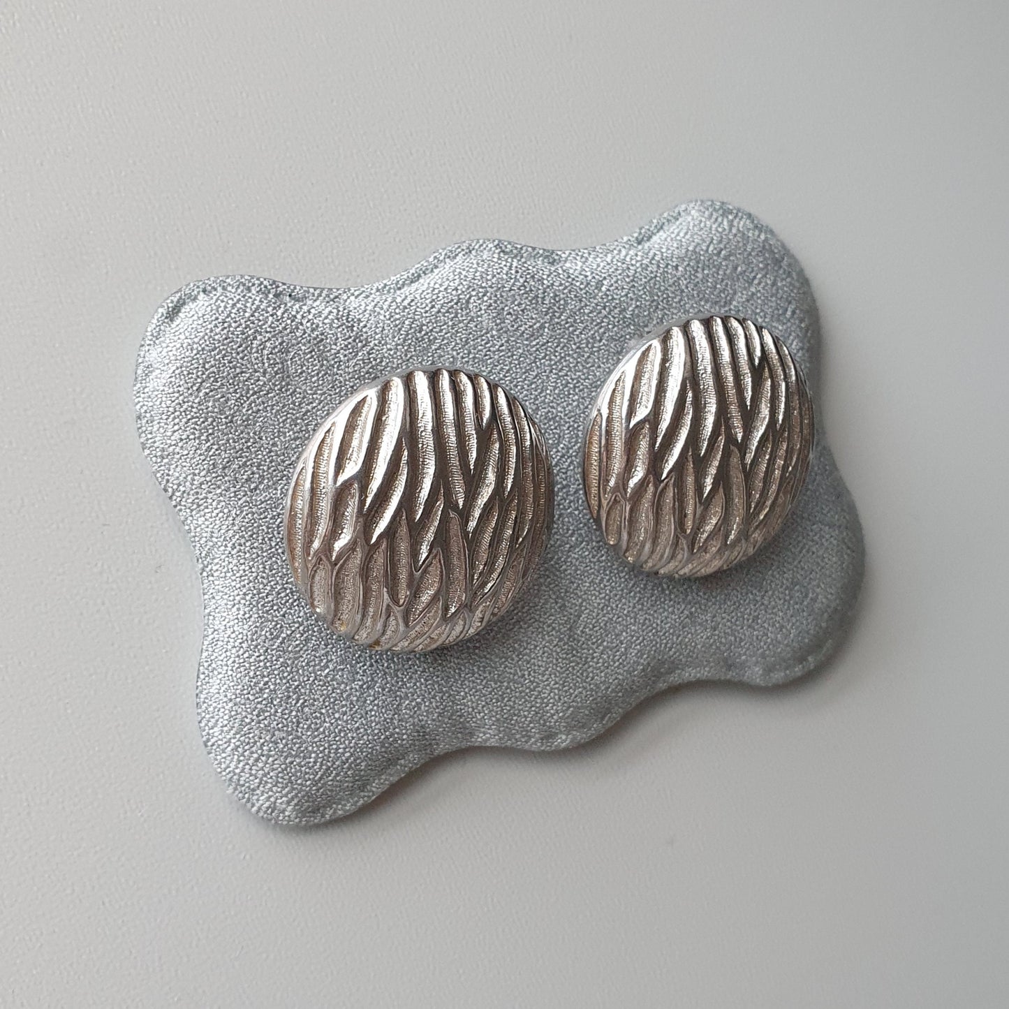 Clip on - Sphinx Silver Tone Textured Round Clip on Earrings