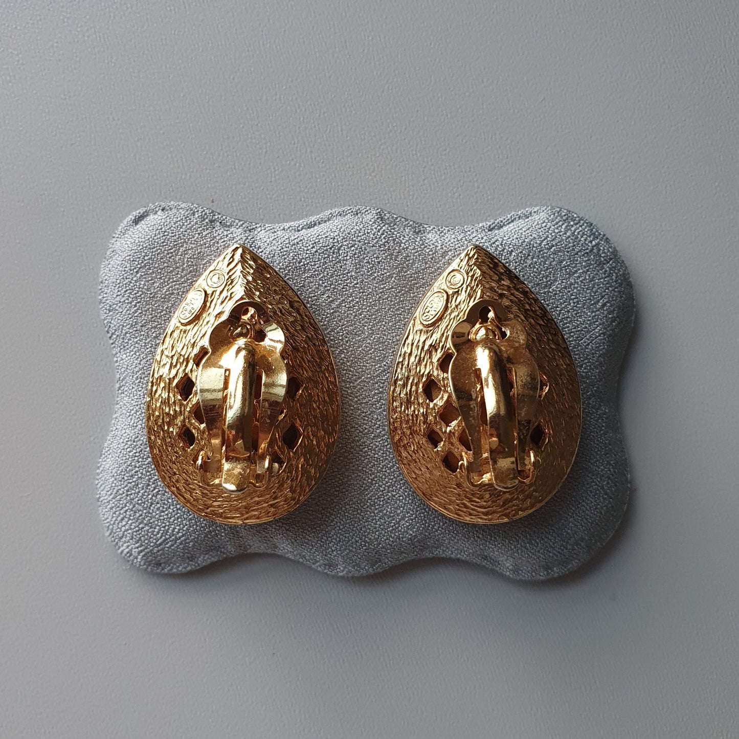 Clip on - Sphinx Big Crystal Clip on Earrings