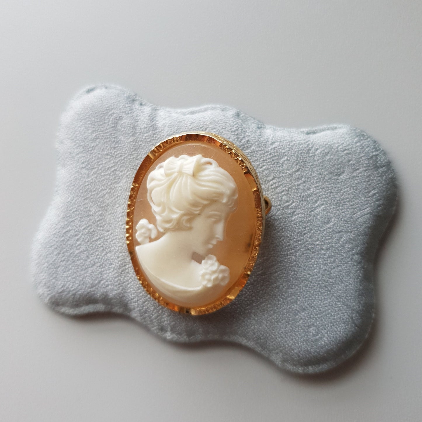 Brooch - Sphinx Oval Cameo Brooch