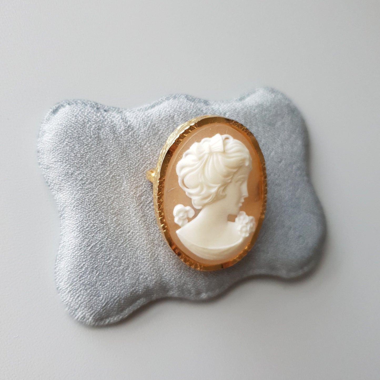 Brooch - Sphinx Oval Cameo Brooch