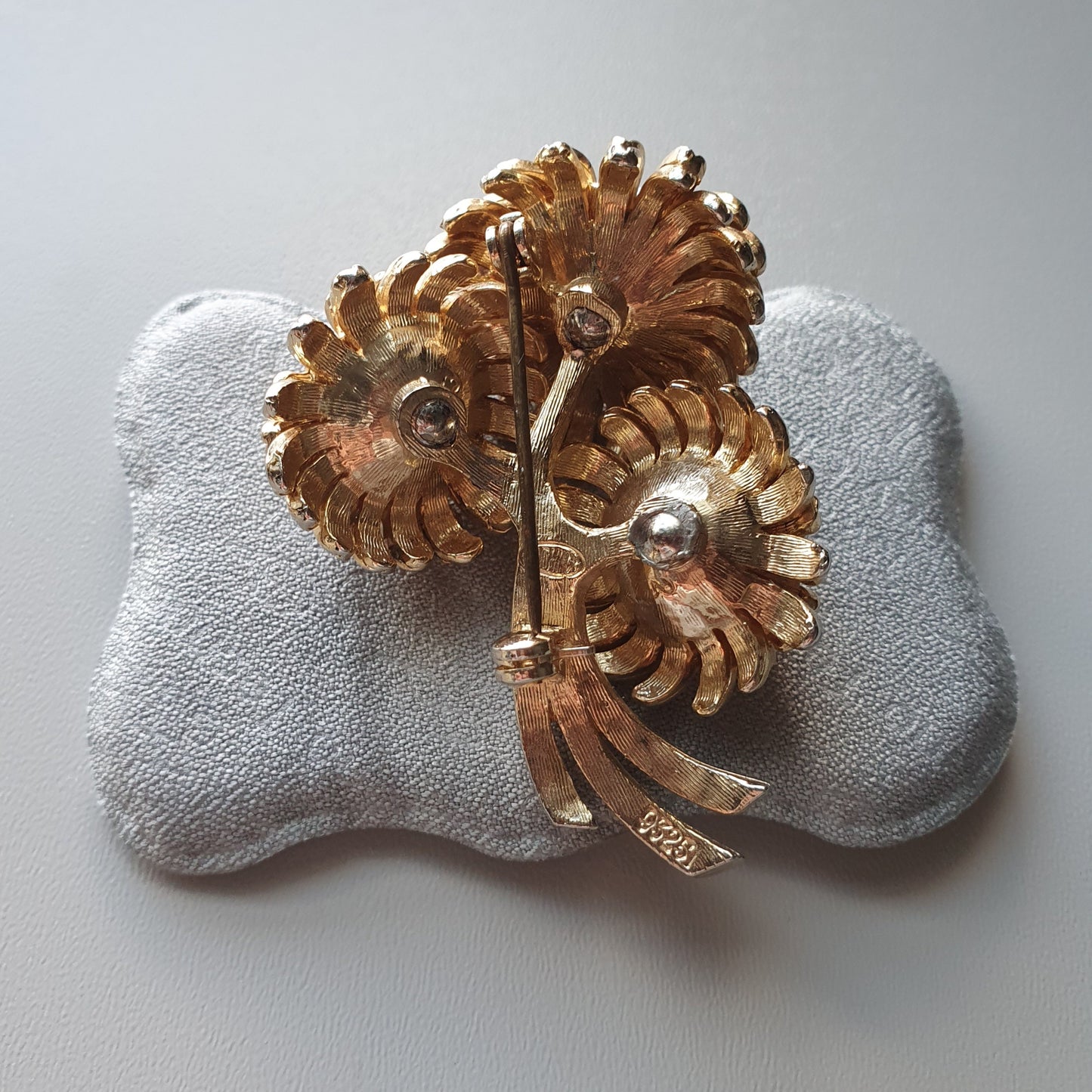 Brooch - Sphinx Green and Clear Crystal Flower Bouquet Brooch