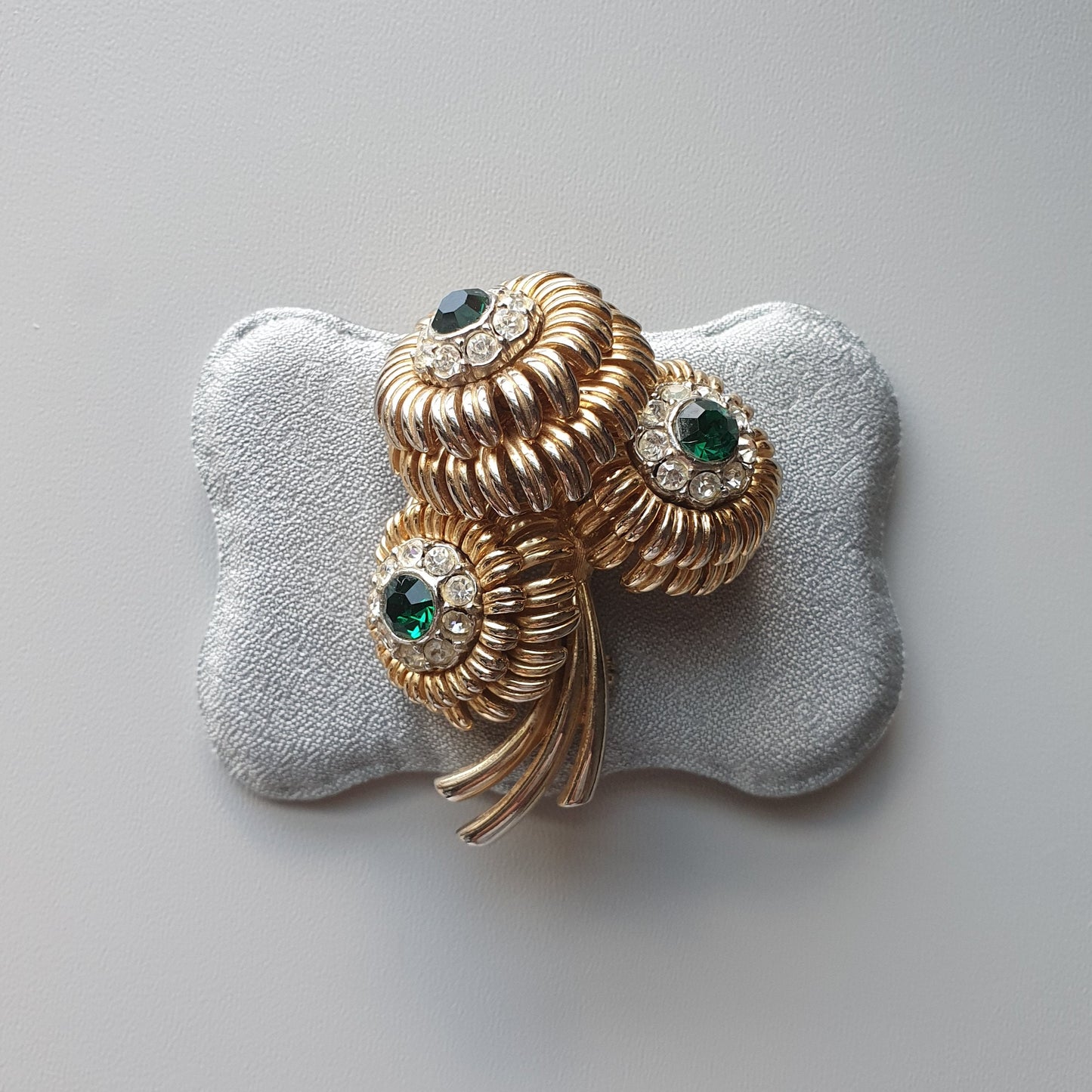 Brooch - Sphinx Green and Clear Crystal Flower Bouquet Brooch