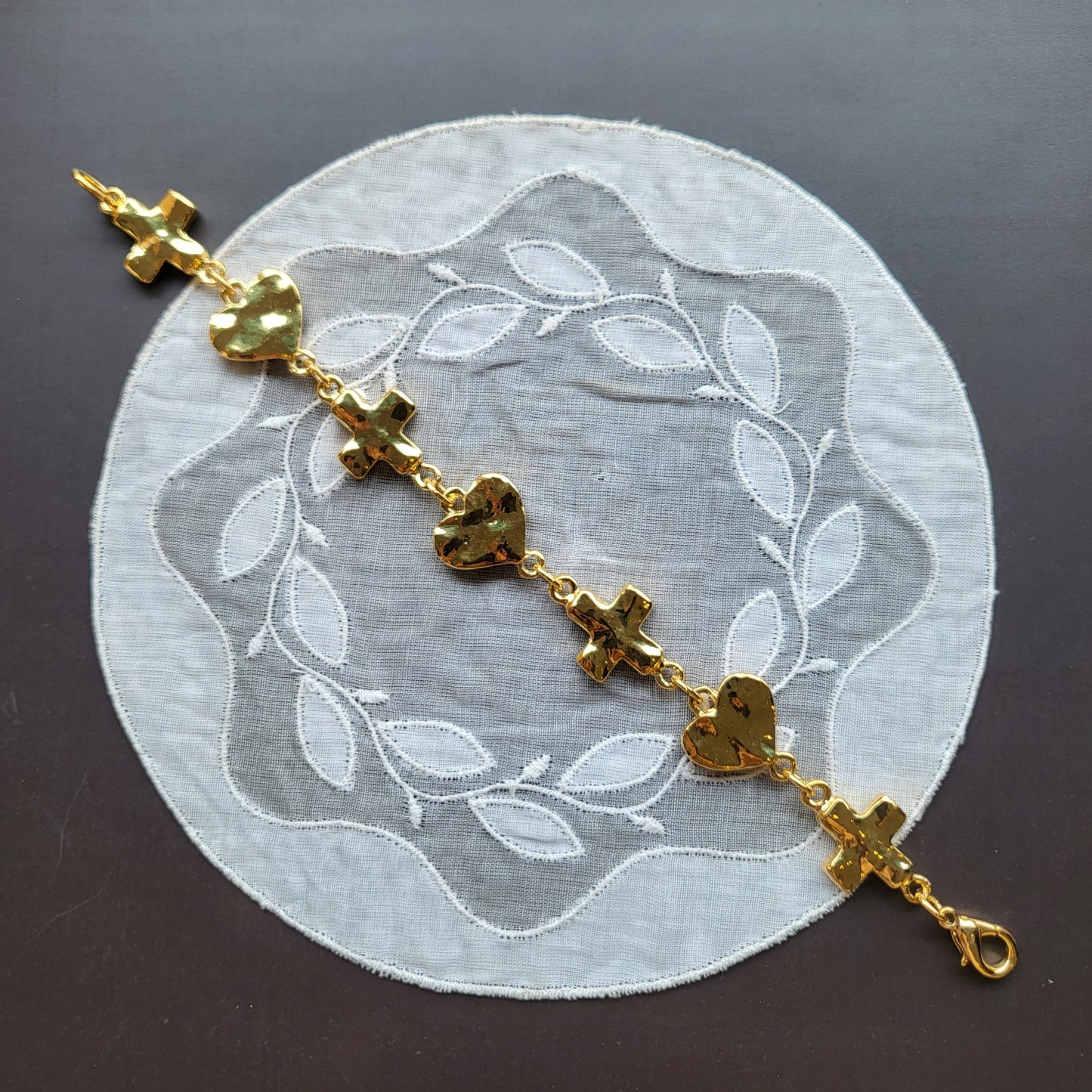 Bracelet - Gold Hearts and Crosses Link Bracelet