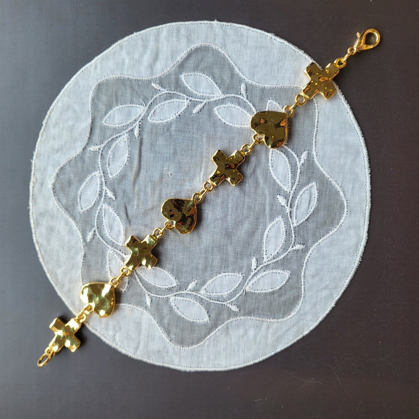 Bracelet - Gold Hearts and Crosses Link Bracelet