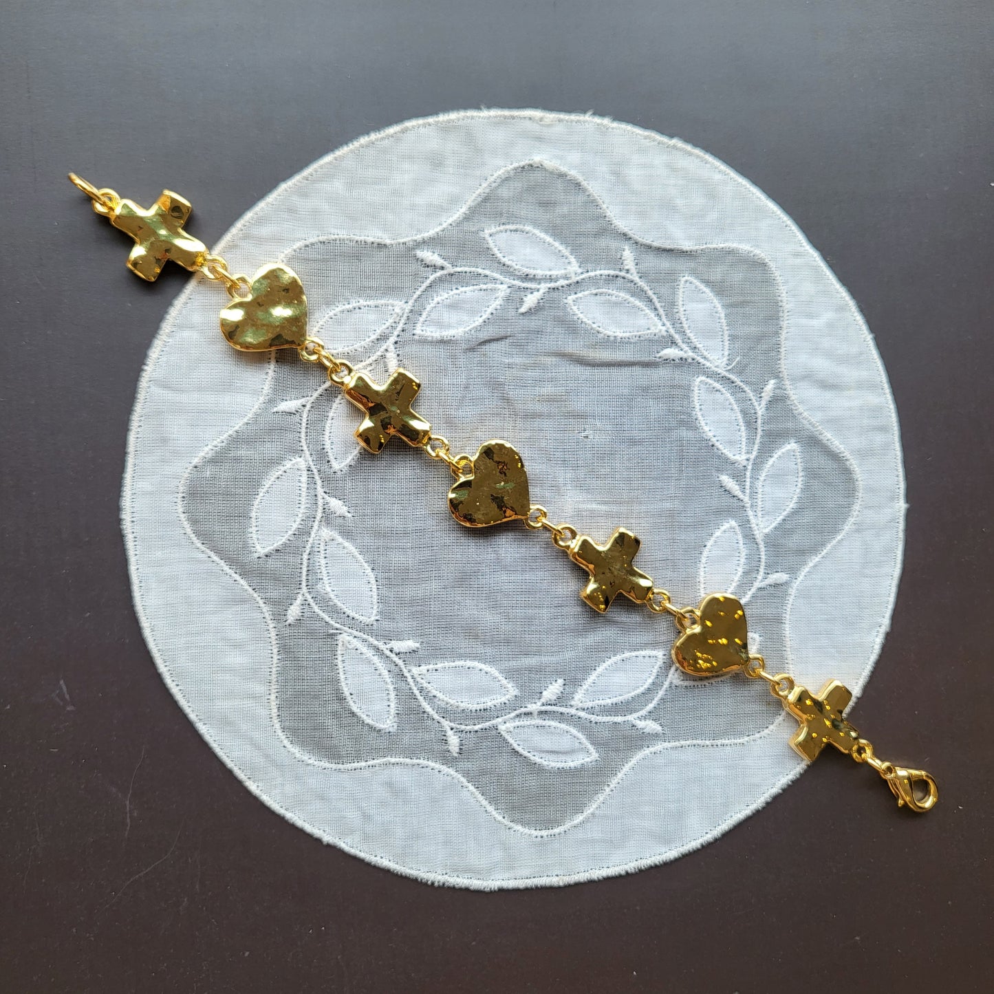 Bracelet - Gold Hearts and Crosses Link Bracelet