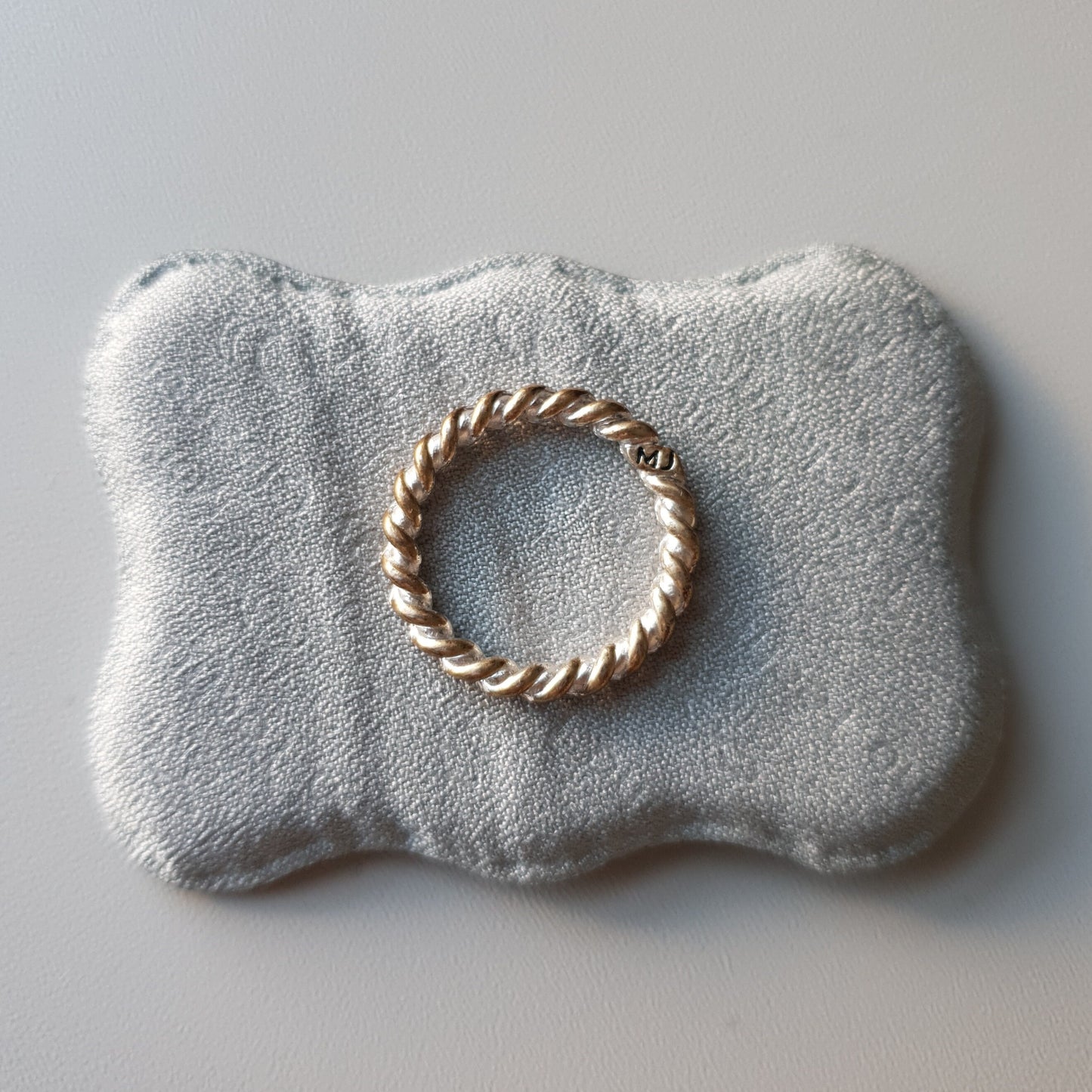 Ring - Jacobs by Marc Jacobs Silver Tone Twist Ring
