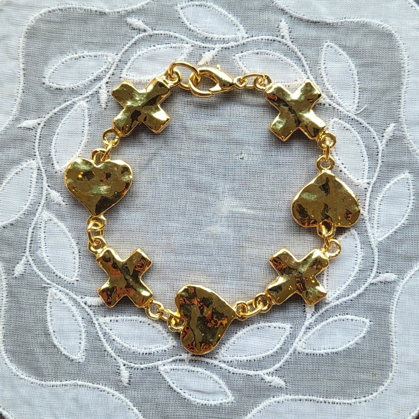 Bracelet - Gold Hearts and Crosses Link Bracelet