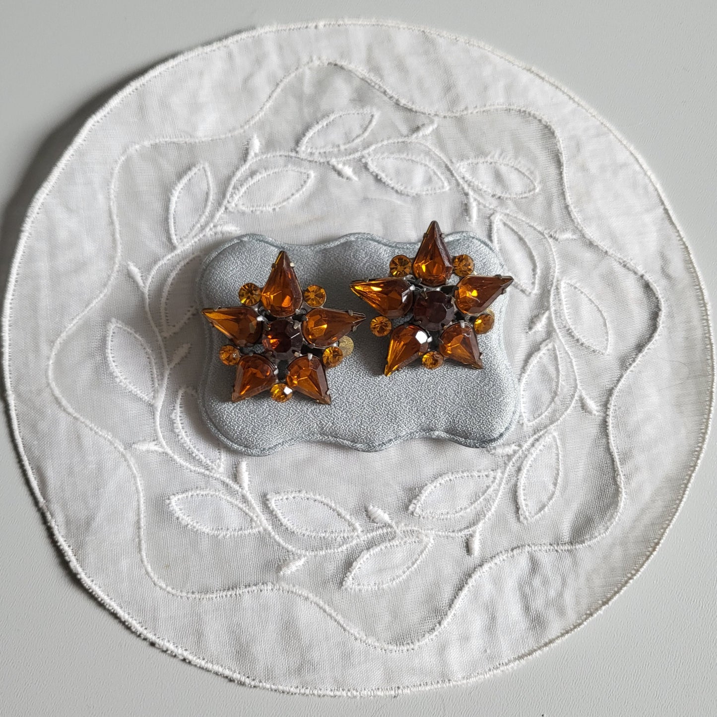 Clip on - Orange Brown Crystals Star Clip On Earrings