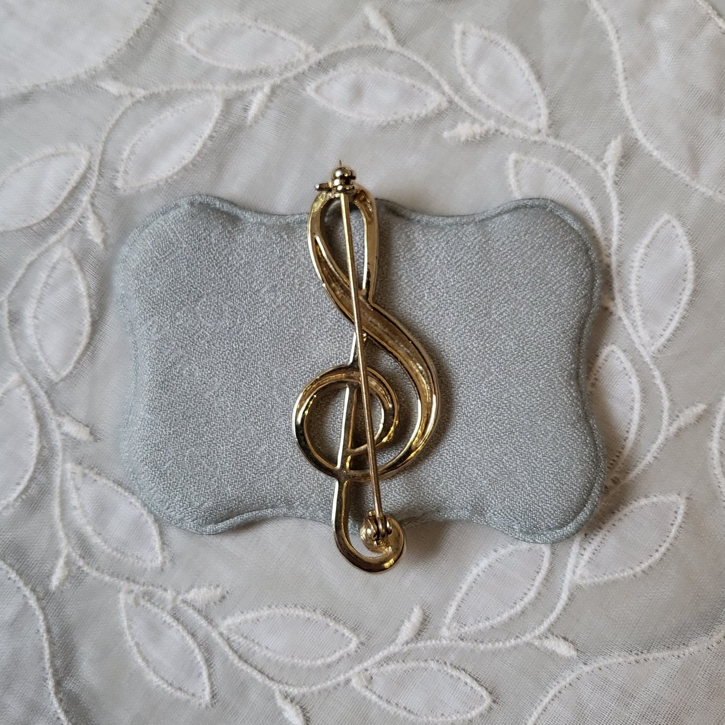 Brooch - Crystal Accented Treble Clef Brooch