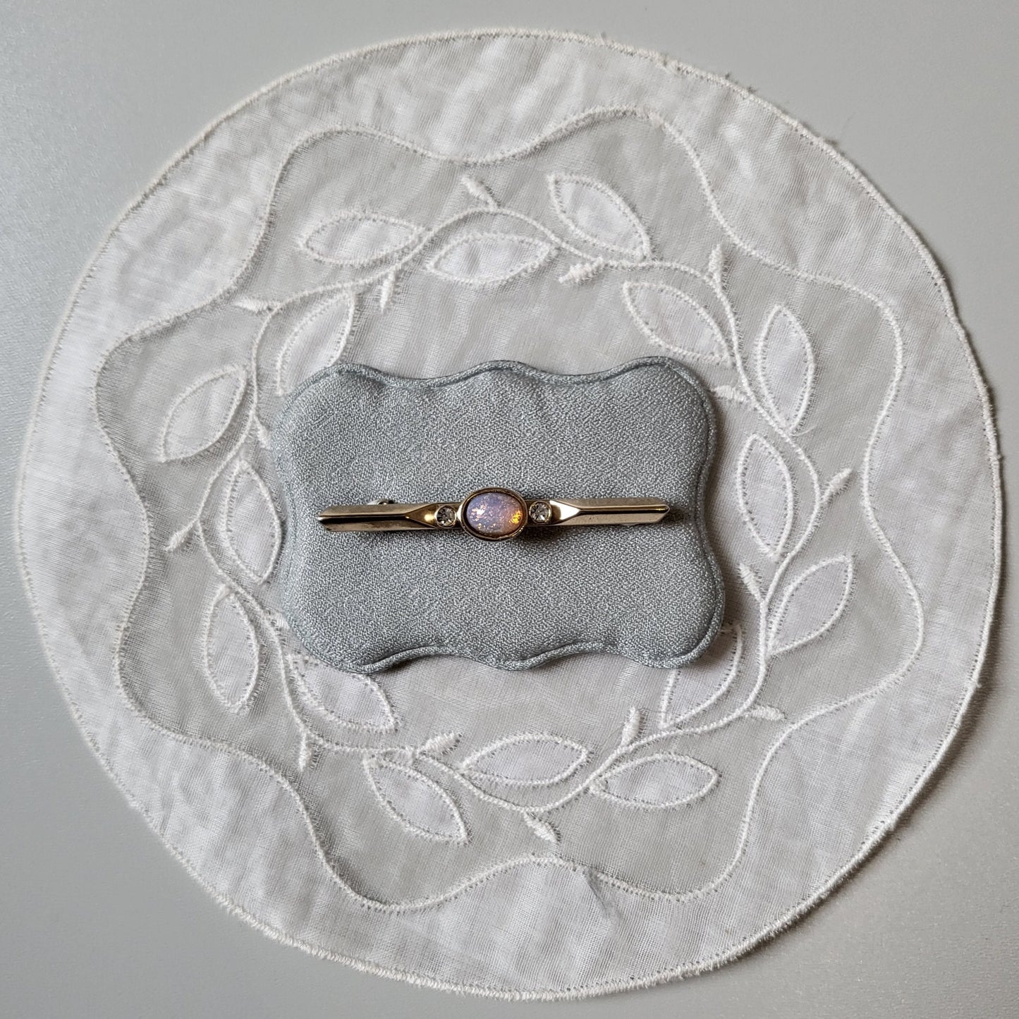 Brooch - Avon Pink Opaline Bar Brooch