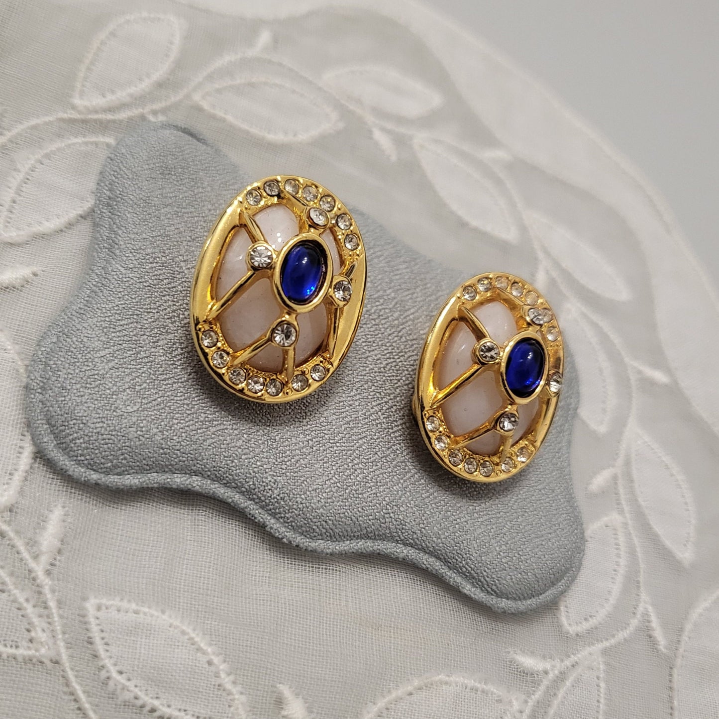 Clip on - Vintage Blue and White Cabochon Lattice Clip On Earrings