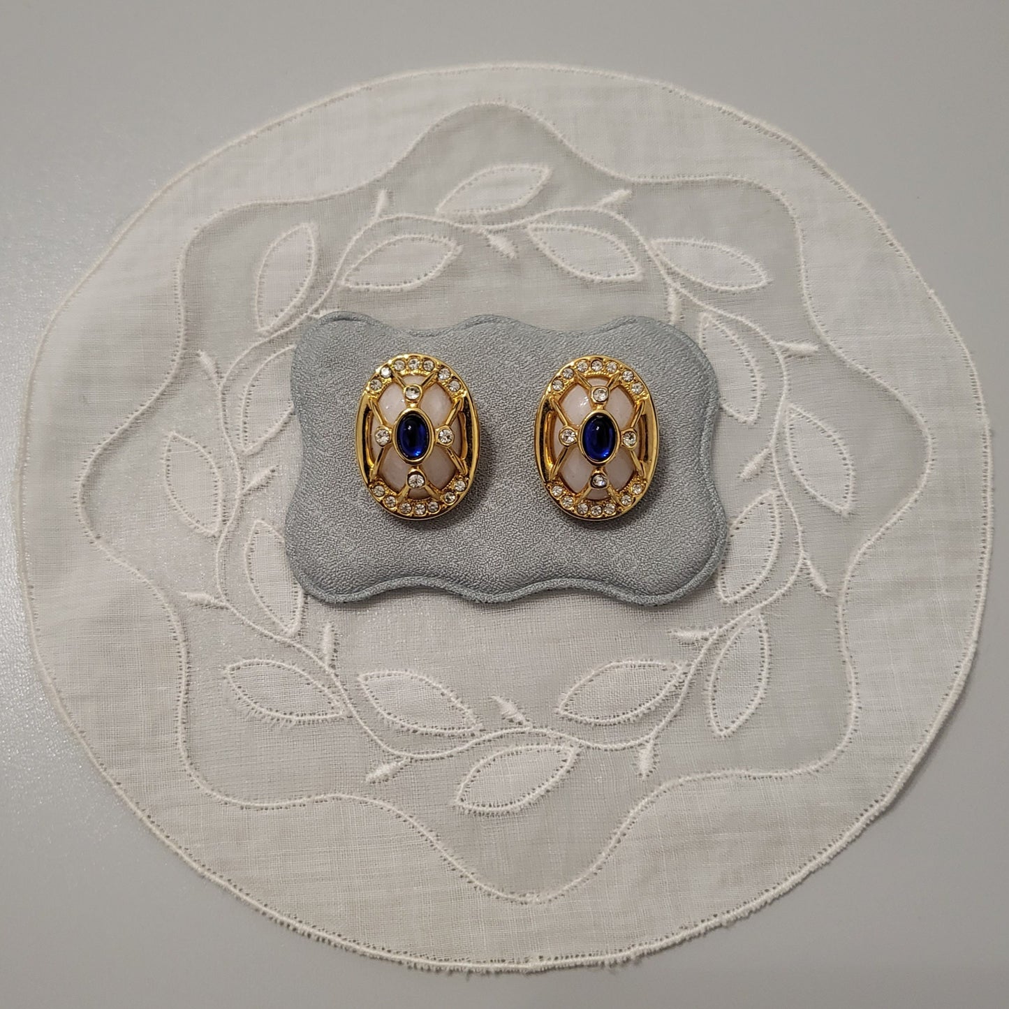 Clip on - Vintage Blue and White Cabochon Lattice Clip On Earrings