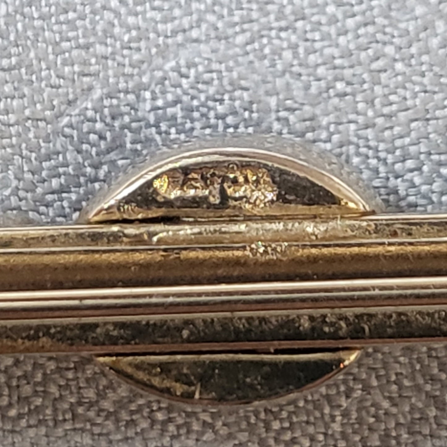 Brooch - Avon Pink Opaline Bar Brooch