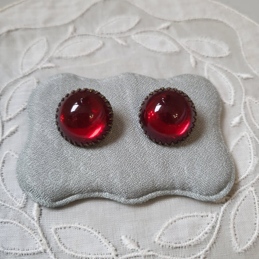 Clip on - Vintage Red Glass Cabochon Clip on Earrings