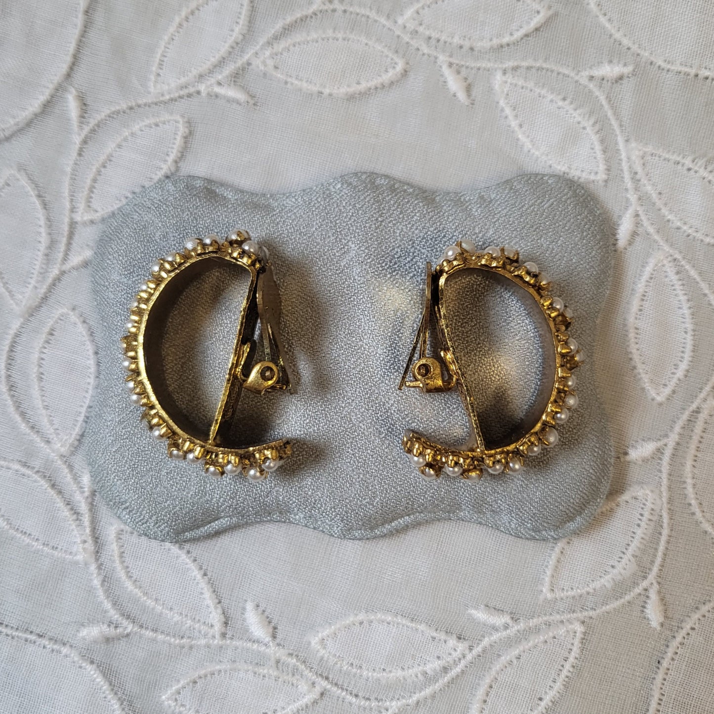 Clip on - Chunky Gold Seed Pearls Half Hoop Clip on Earrings