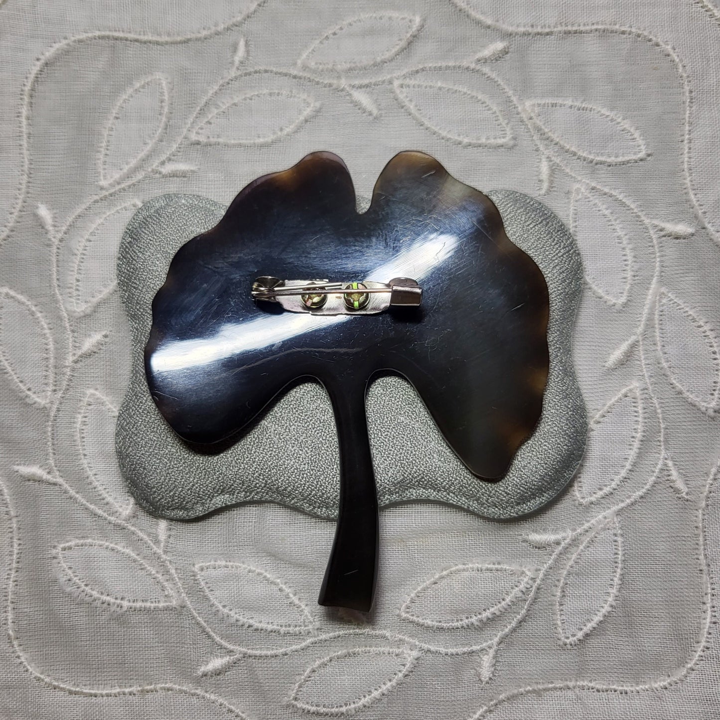 Brooch - Vintage Carved Acrylic Ginko Leaf Brooch