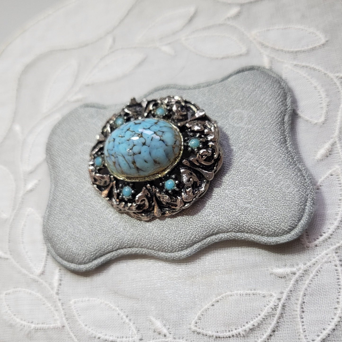Brooch - Antiqued Silver Metal Turquoise Brooch