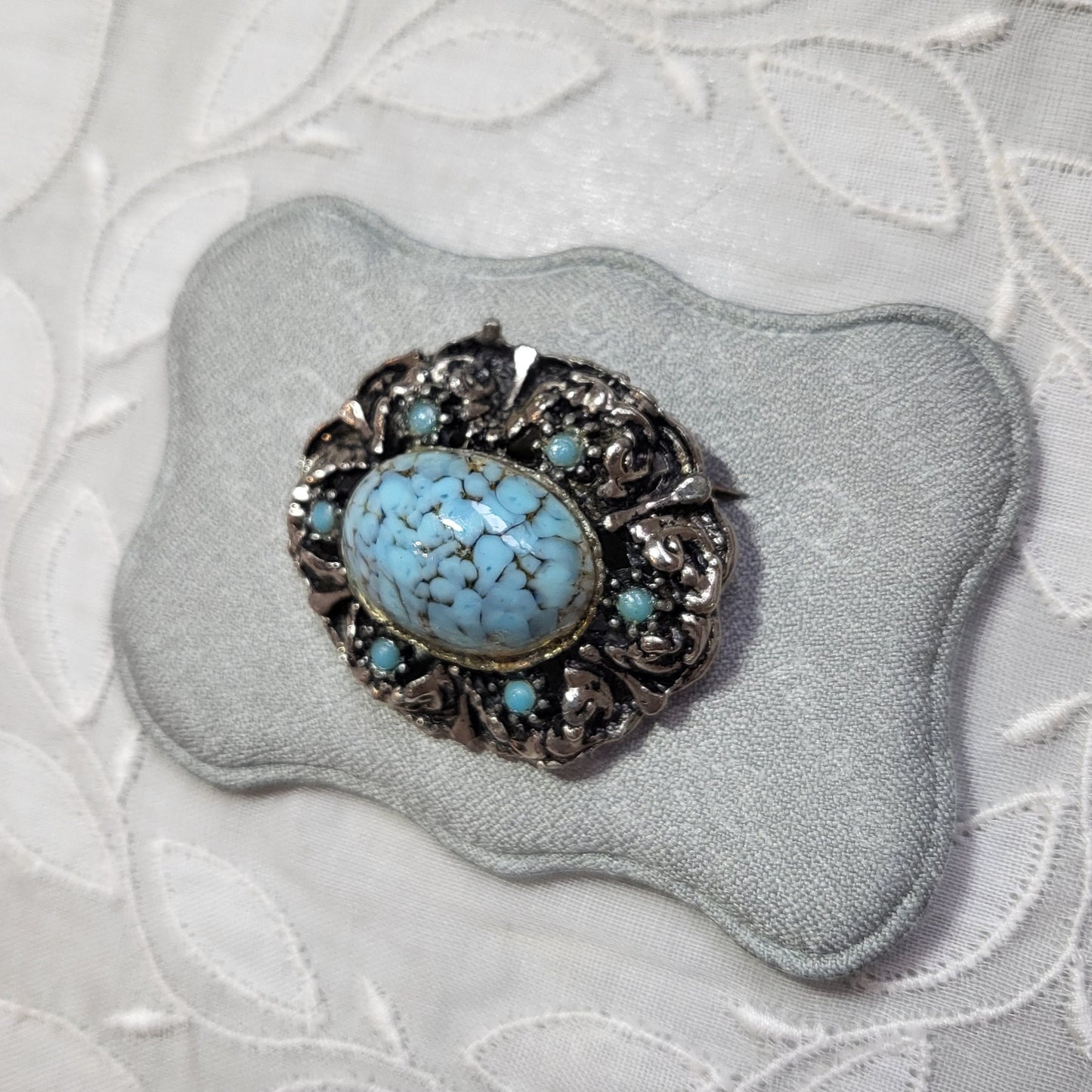 Brooch - Antiqued Silver Metal Turquoise Brooch