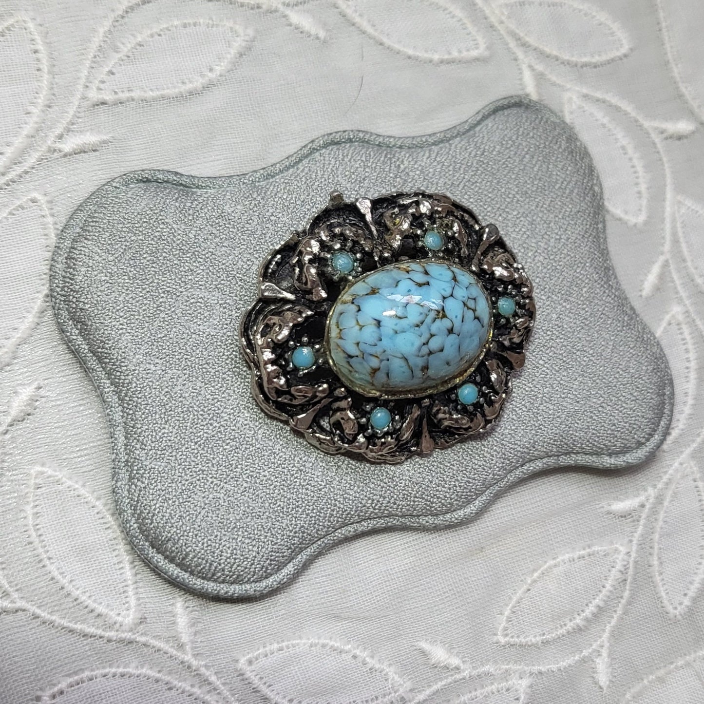 Brooch - Antiqued Silver Metal Turquoise Brooch