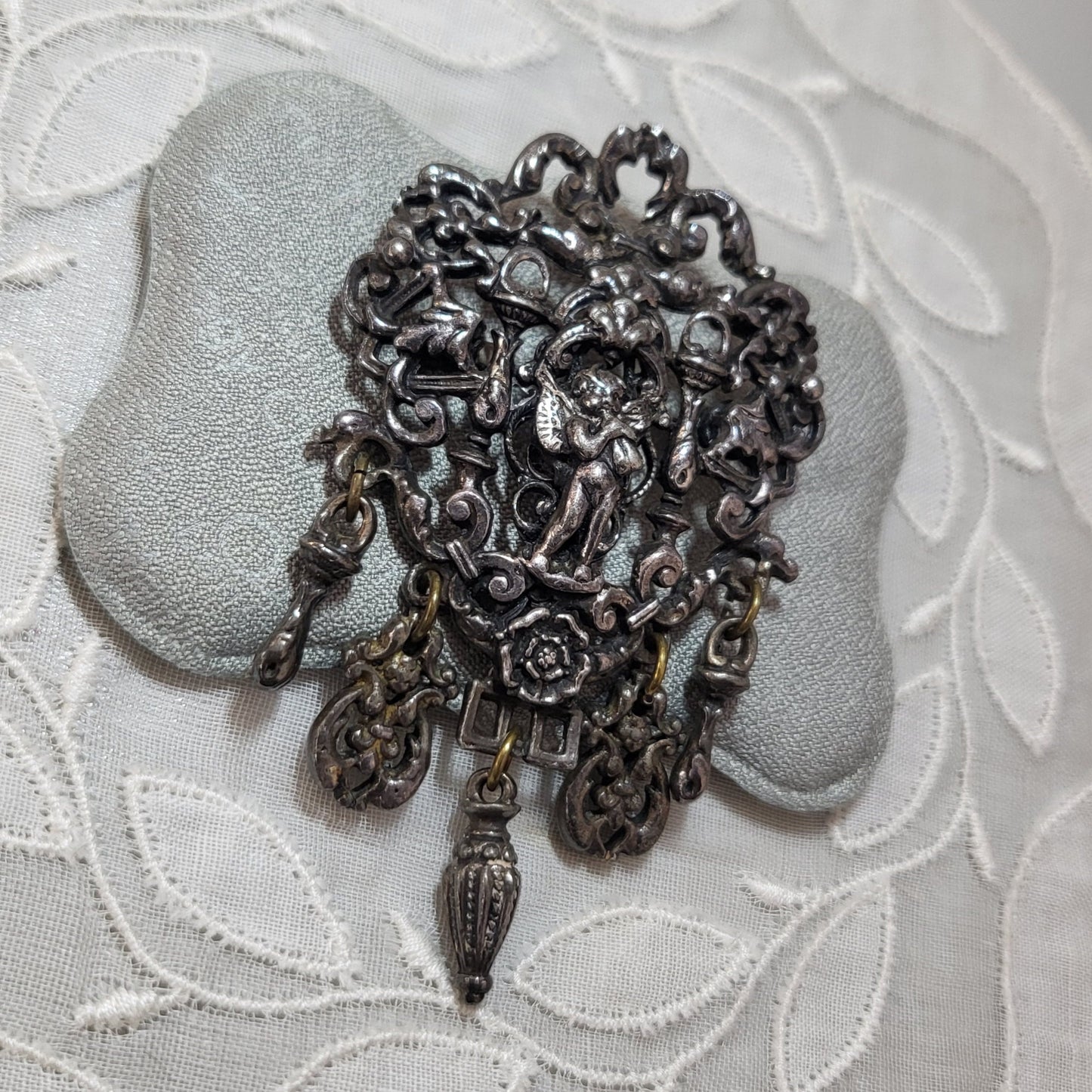 Brooch -Miracle Creation Rococo Cherub Brooch