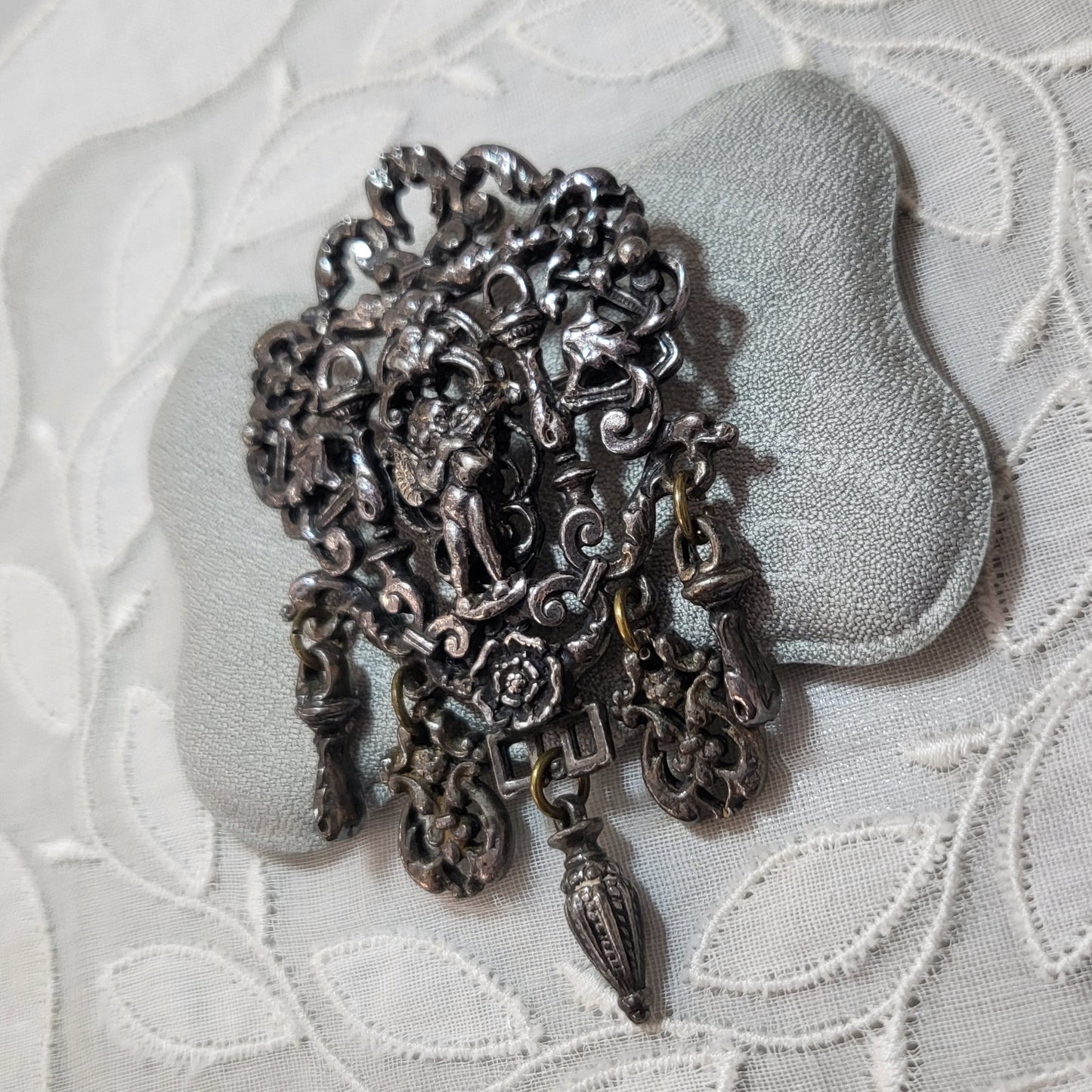 Brooch -Miracle Creation Rococo Cherub Brooch