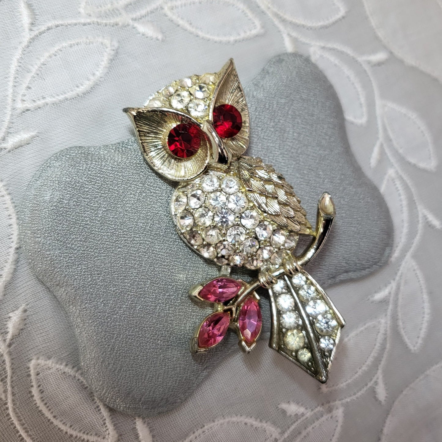 Brooch - Lisner Crystal Owl Brooch