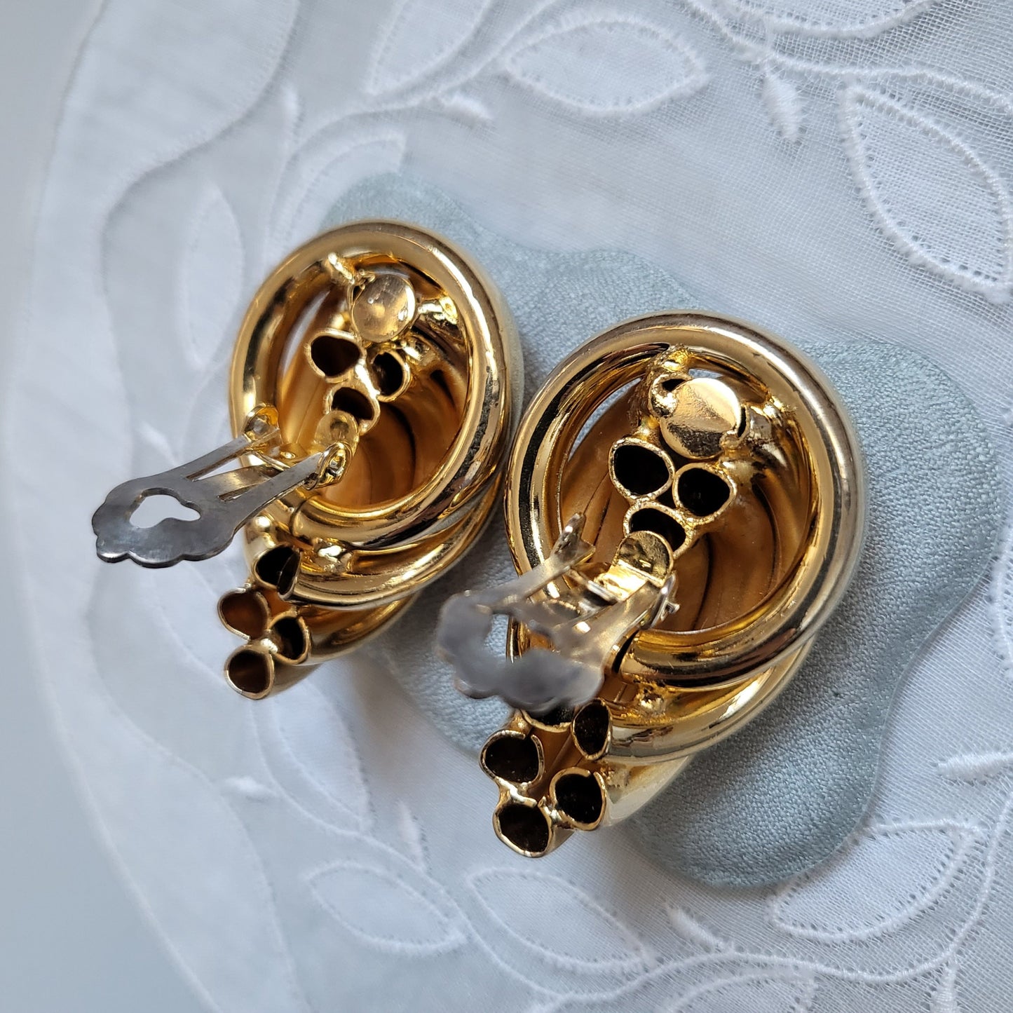 Clip on - Statement Crystal Tube Knot Clip on Earrings