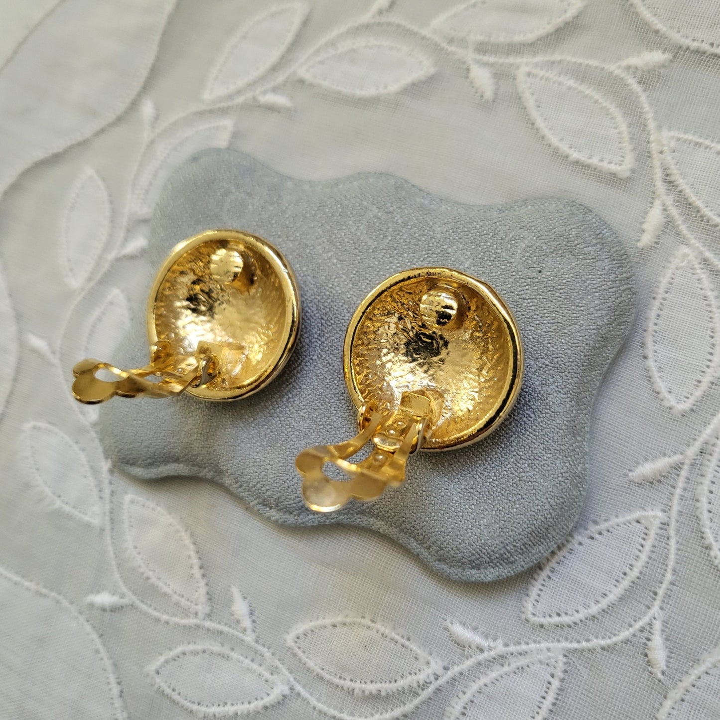 Clip on - Red Brown Enamel Round Clip On Earrings