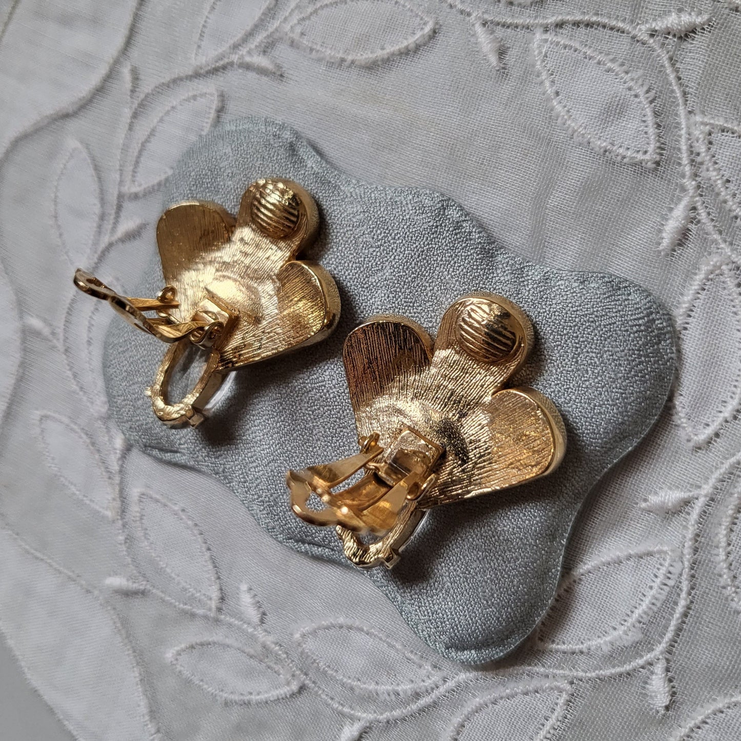 Clip on - Crystal Feather Fan Shaped Clip On Earrings