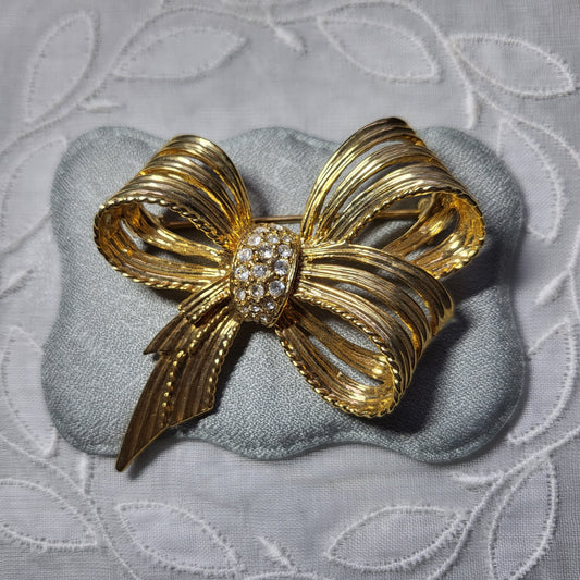 Brooch - Gold Crystal Bow Brooch