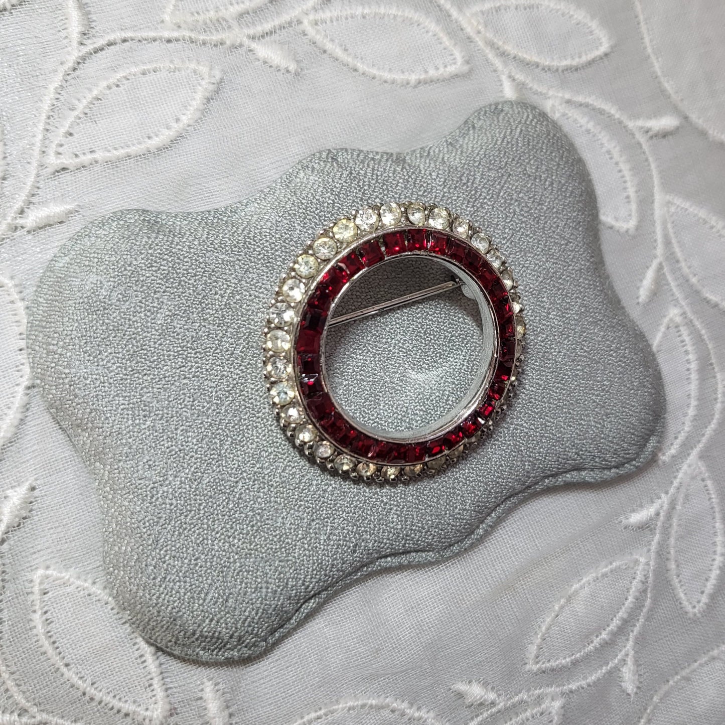 Brooch - Ciner Red and Clear Crystal Wreath Brooch
