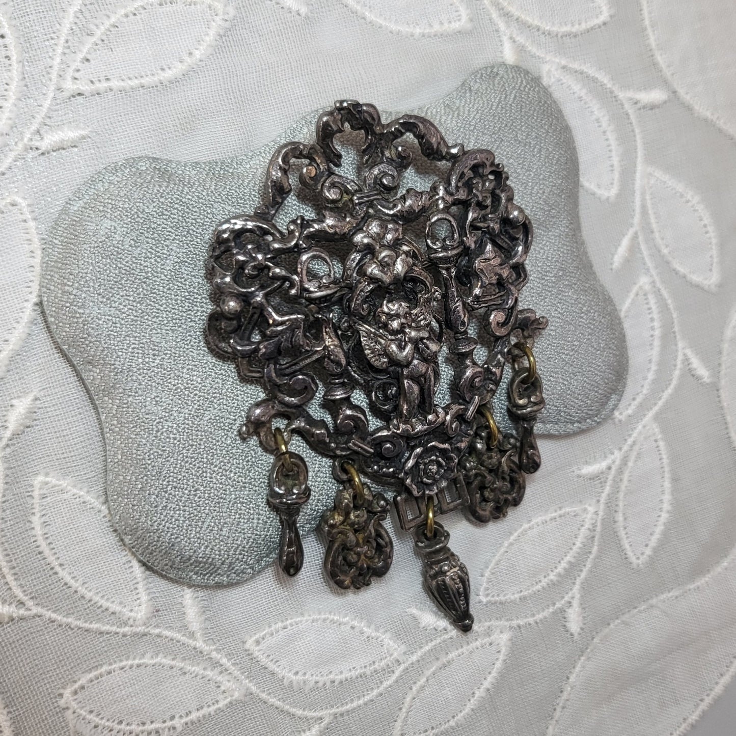 Brooch -Miracle Creation Rococo Cherub Brooch