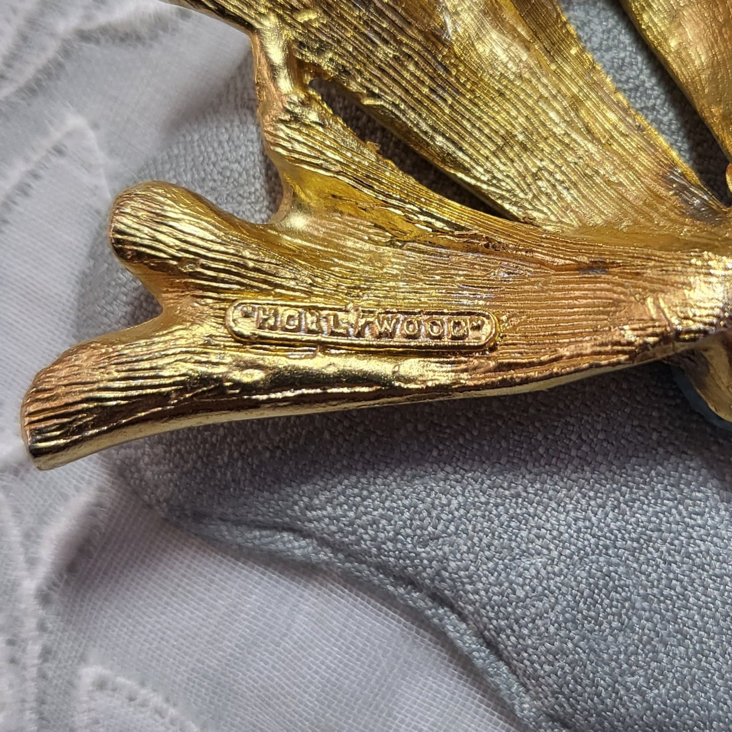 Brooch - Hollywood Turquoise Bow Brooch