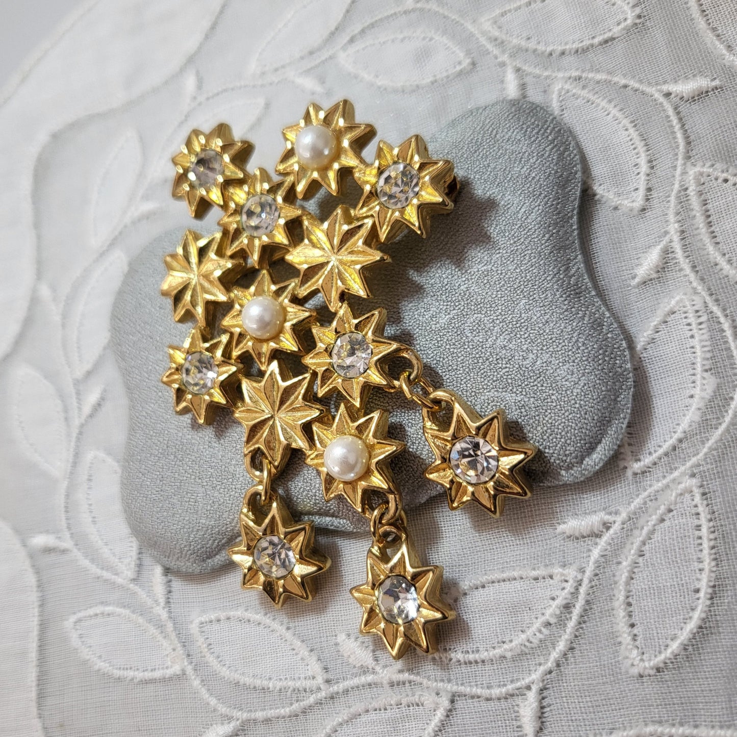 Brooch - Marvella Pearl and Crystal Star Cluster Brooch