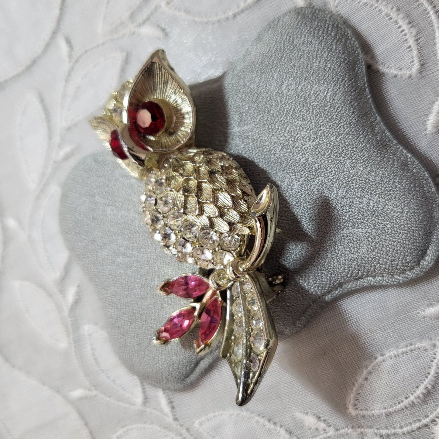 Brooch - Lisner Crystal Owl Brooch