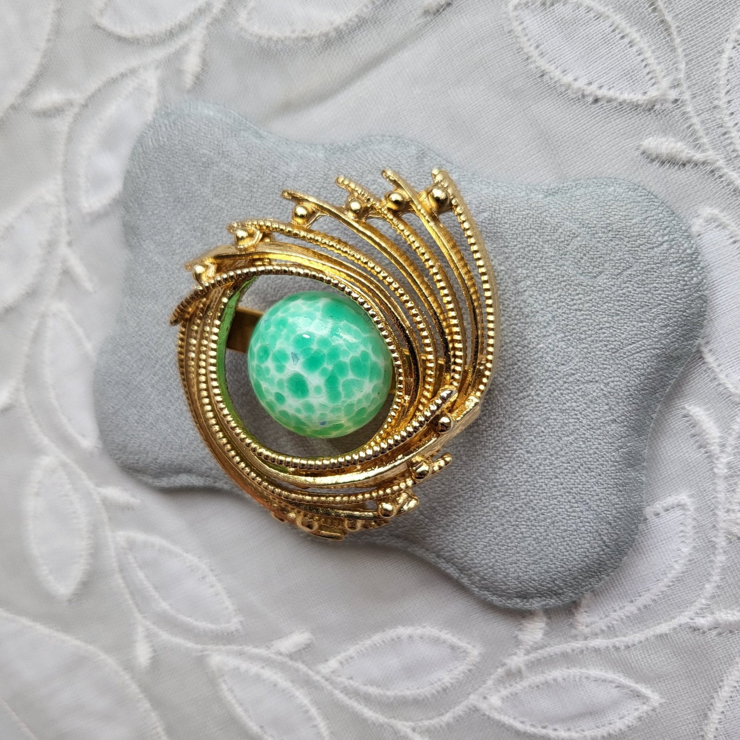 Brooch - Green Peking Glass Swirl Brooch