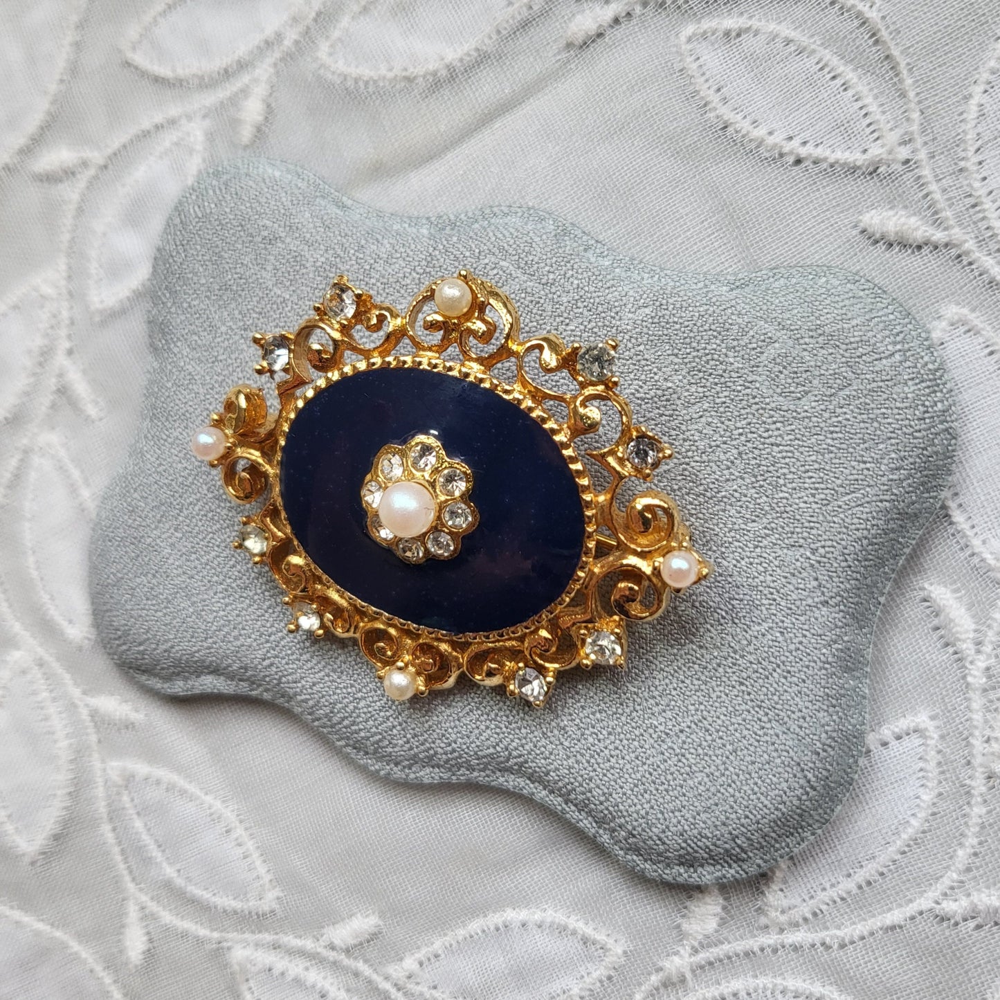 Brooch - Victorian Style Blue Enamel Brooch