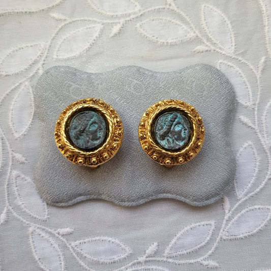 Clip on - Marie Victoire Kamer Roman Coin Earrings