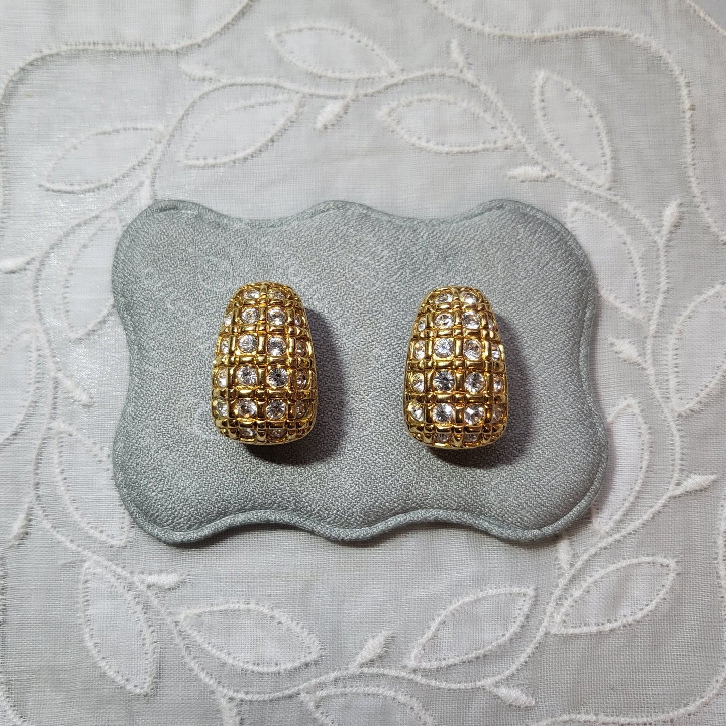 Clip on - Swarovski Crystal Cluster Clip On Earrings