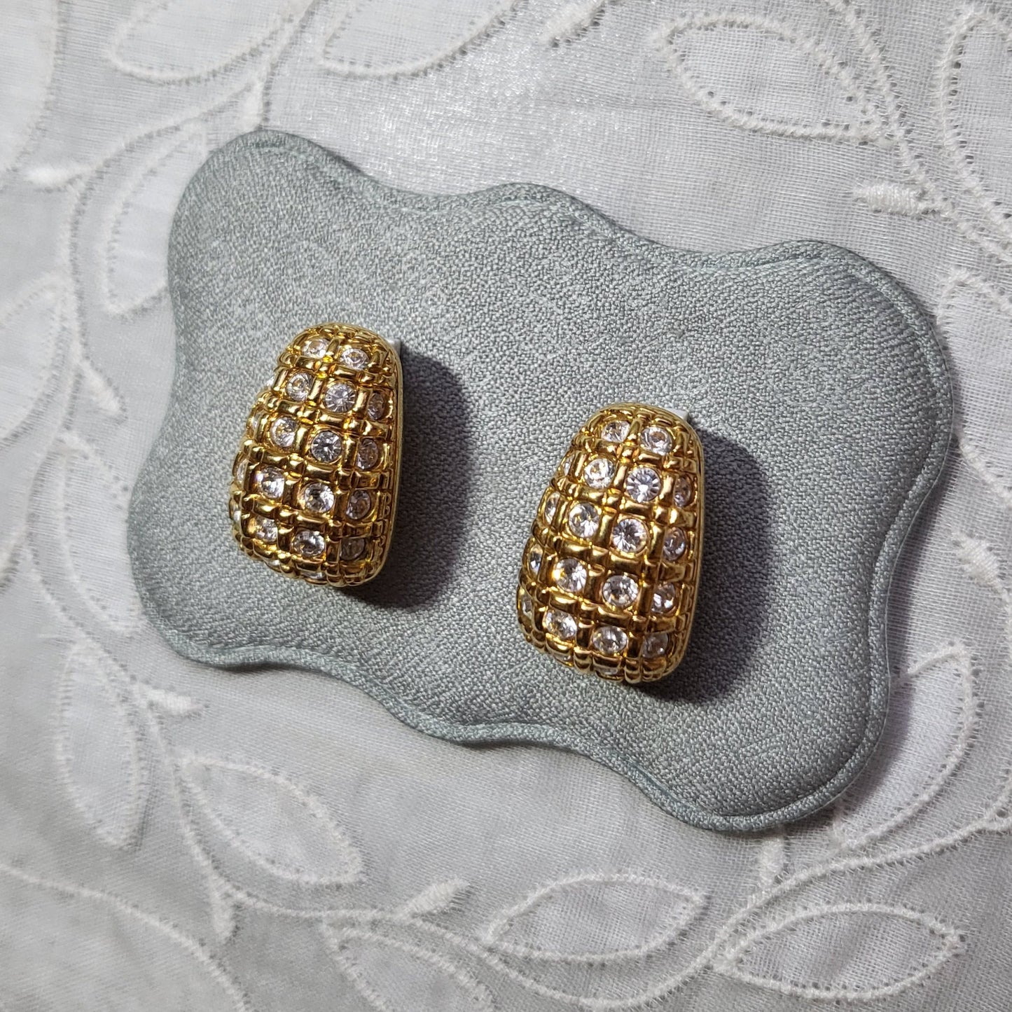 Clip on - Swarovski Crystal Cluster Clip On Earrings