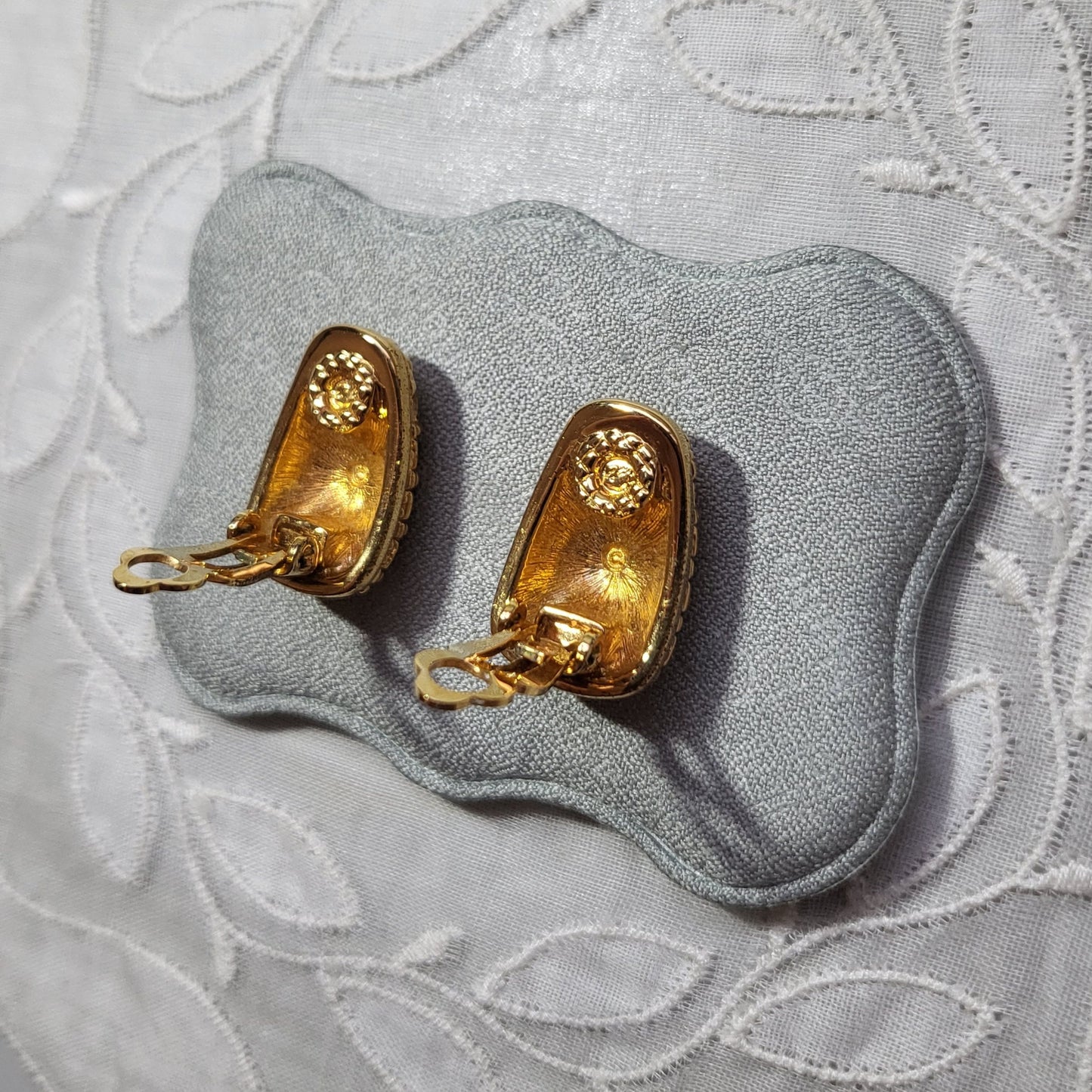 Clip on - Swarovski Crystal Cluster Clip On Earrings