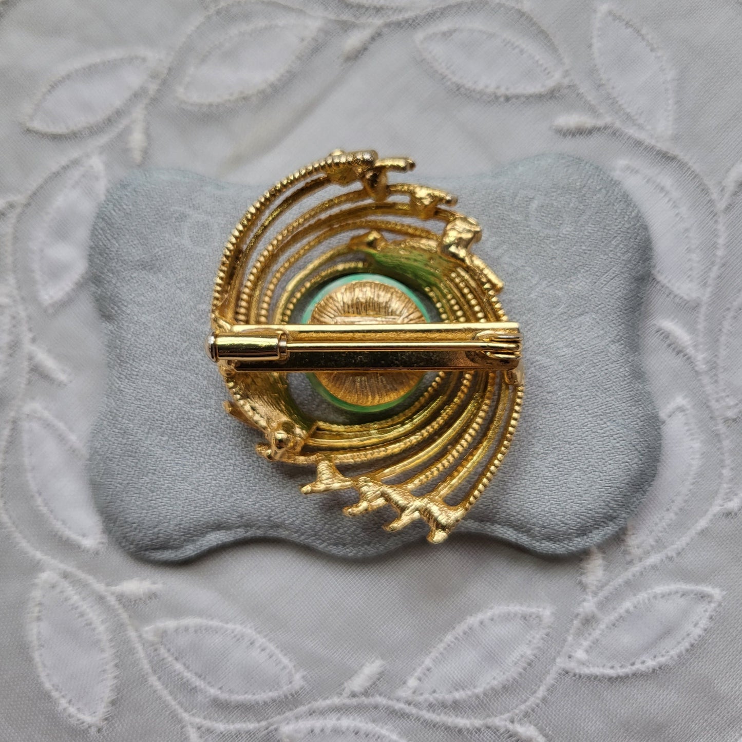 Brooch - Green Peking Glass Swirl Brooch