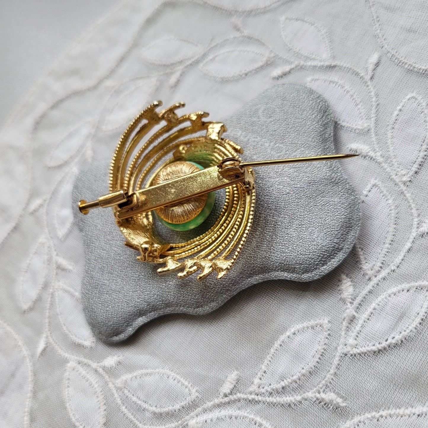 Brooch - Green Peking Glass Swirl Brooch