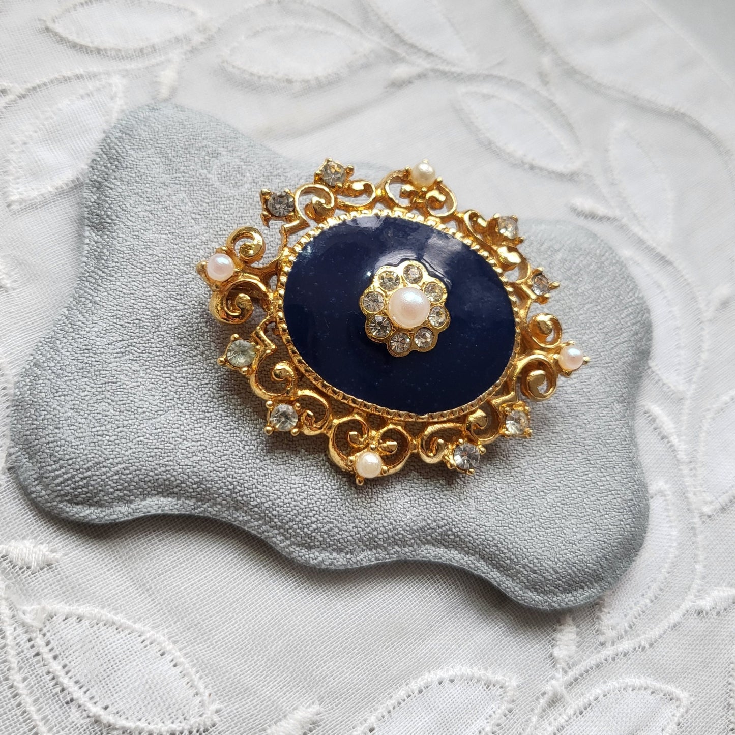 Brooch - Victorian Style Blue Enamel Brooch