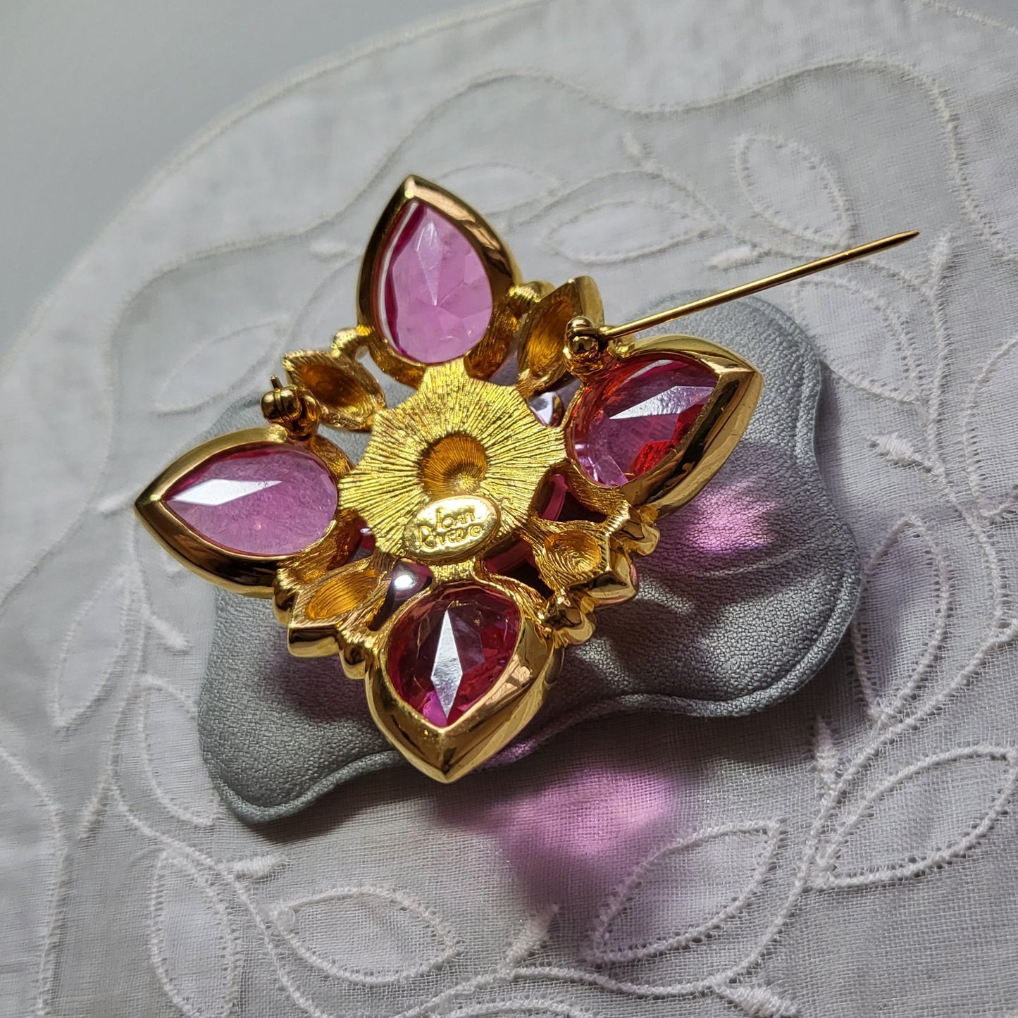 Brooch - Joan Rivers Pearl and Pink Crystals Flower Brooch