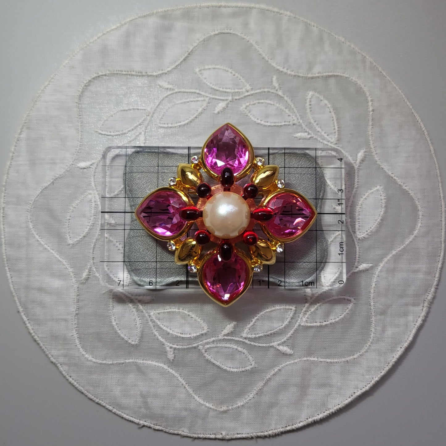 Brooch - Joan Rivers Pearl and Pink Crystals Flower Brooch