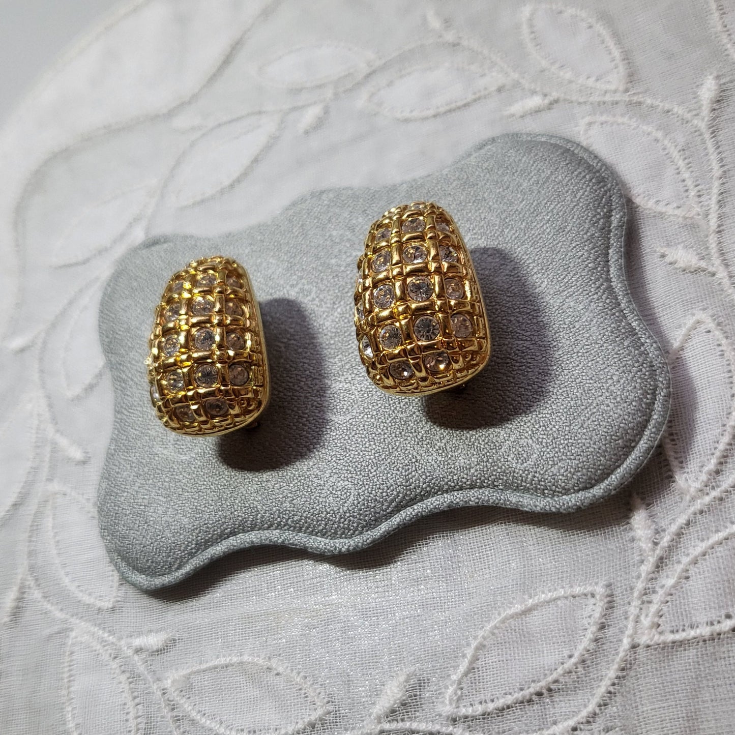 Clip on - Swarovski Crystal Cluster Clip On Earrings