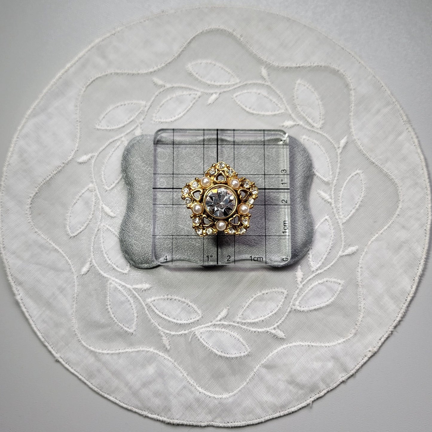 Posts - Pearl and Crystal Star Stud Earrings